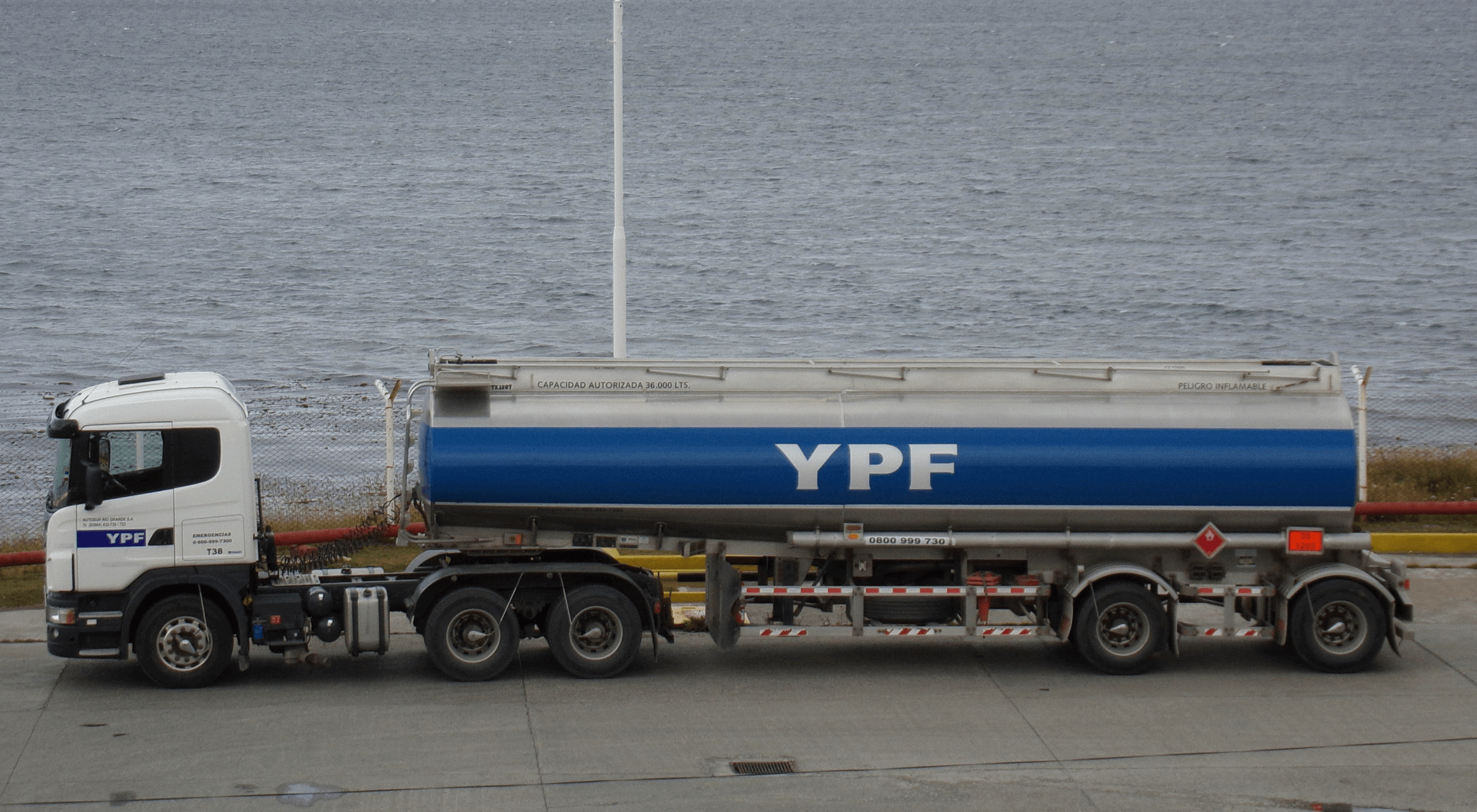 YPF busca construir dos plantas de 100 MW